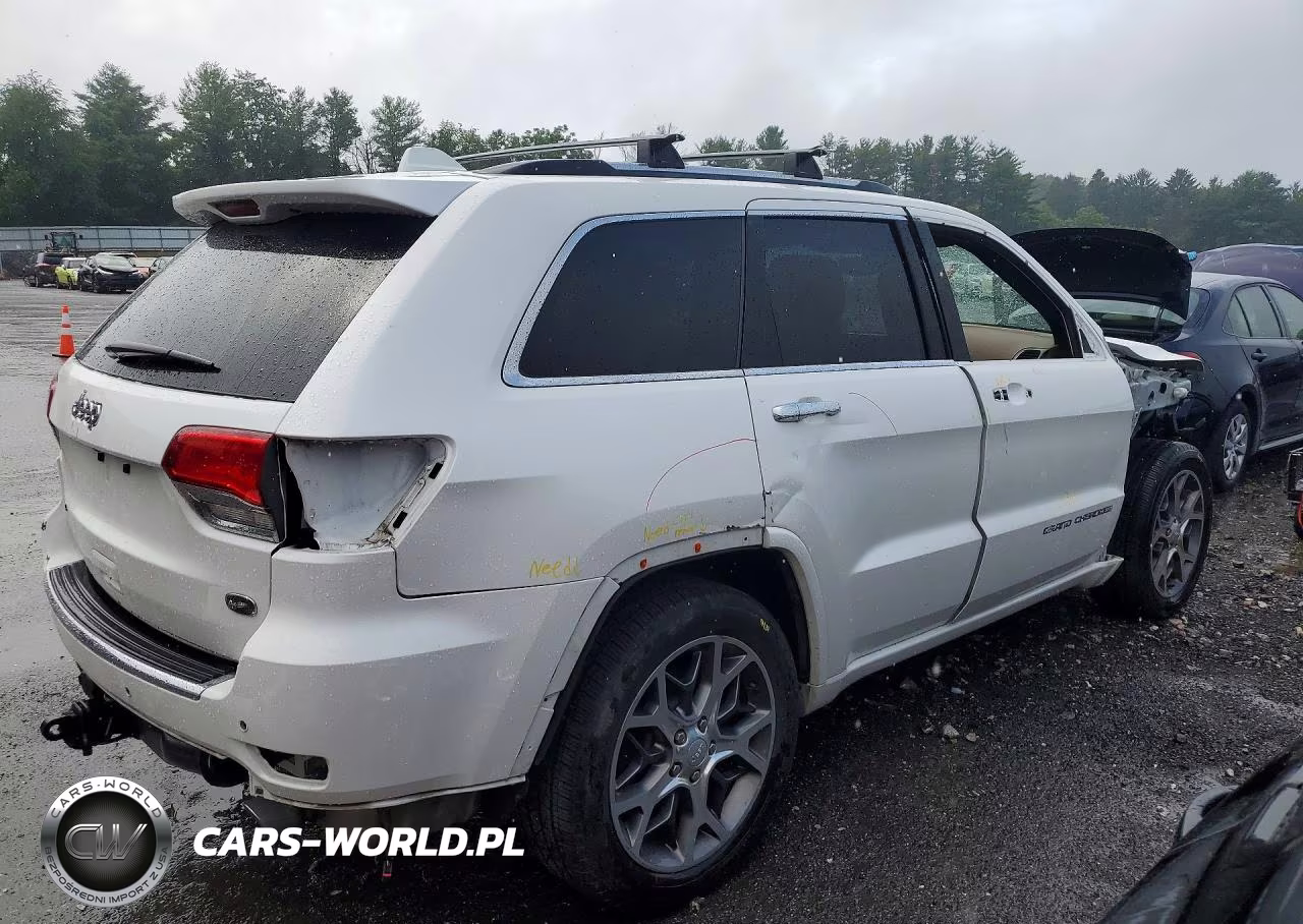 2021 Jeep Grand Cherokee Overland VIN:1C4RJFCT4MC592617 - 3