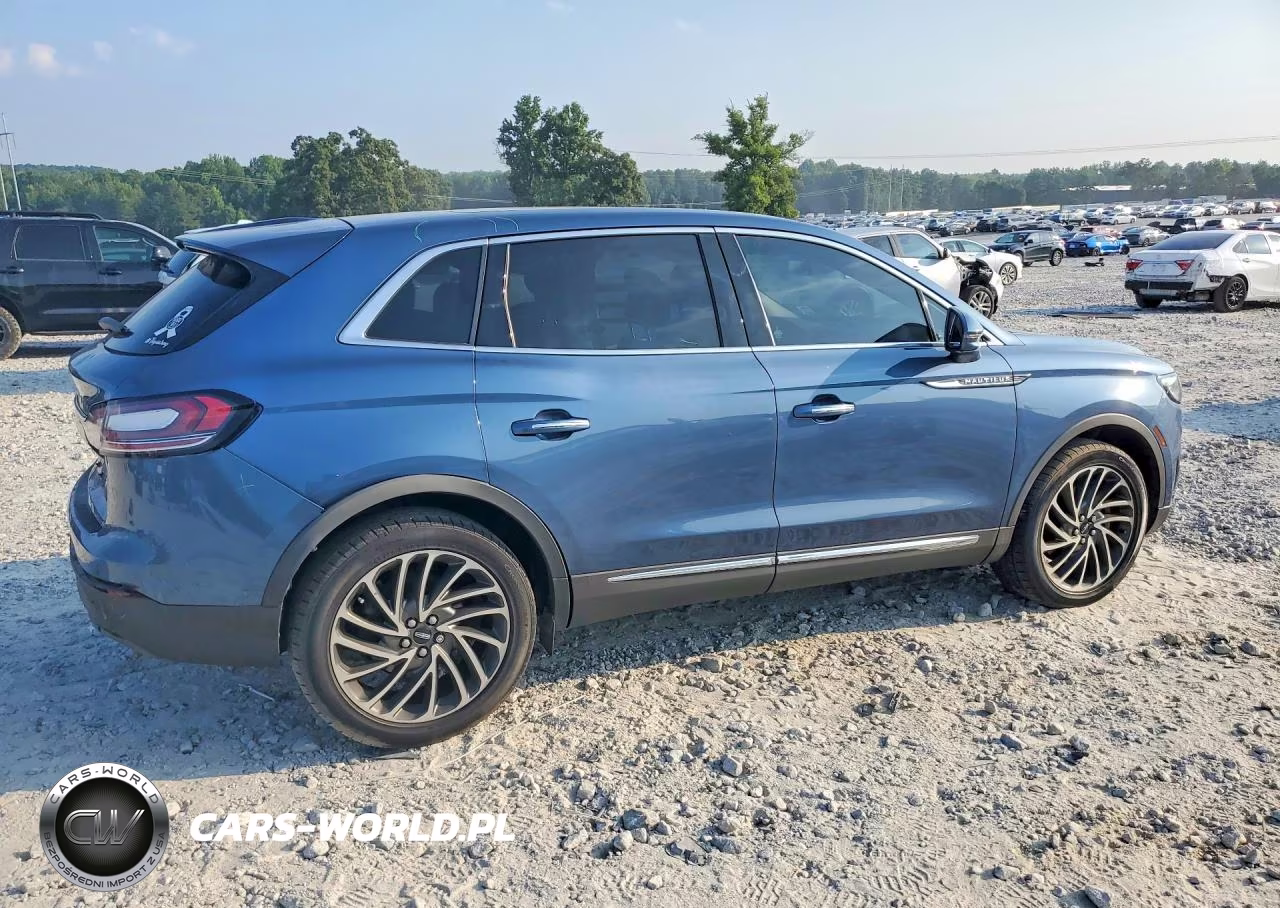 2019 Lincoln Nautilus Reserve VIN:2LMPJ8L90KBL47110 - 3