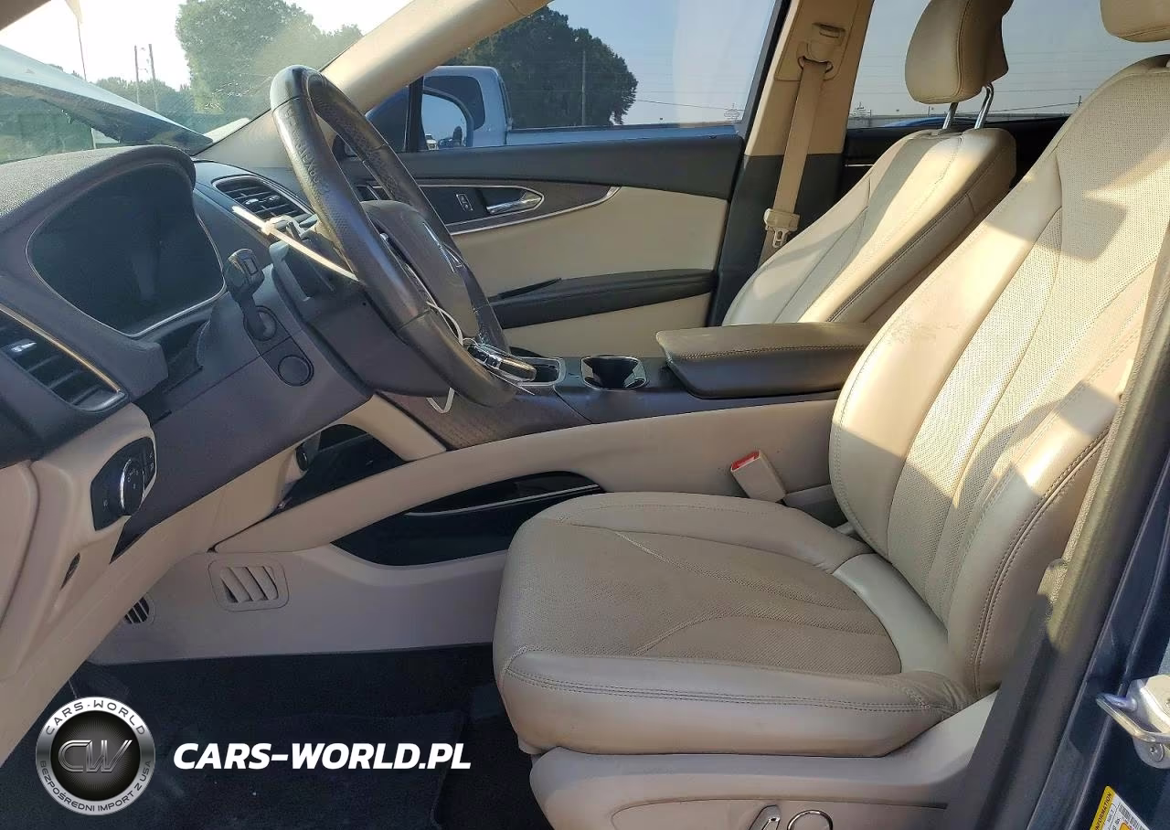 2019 Lincoln Nautilus Reserve VIN:2LMPJ8L90KBL47110 - 7