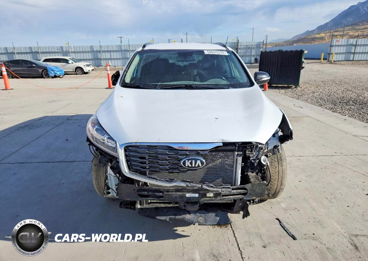 2020 Kia Sorento S VIN:5XYPGDA5XLG682234 - 5