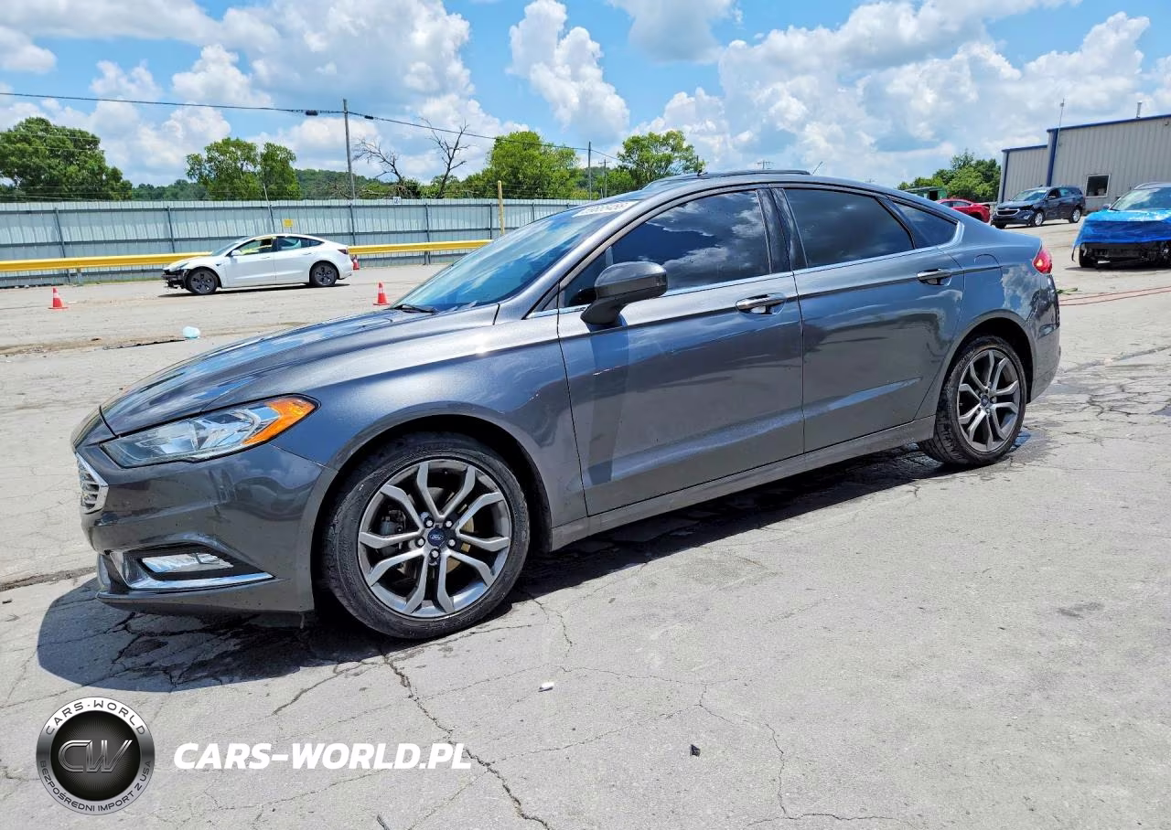 2017 Ford Fusion Se – zdjęcie 1 z 12