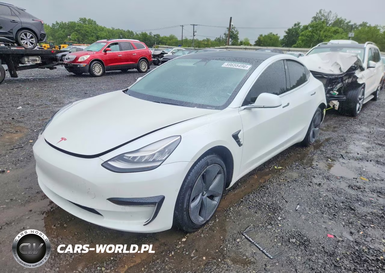 2020 Tesla Model 3 – zdjęcie 1 z 12