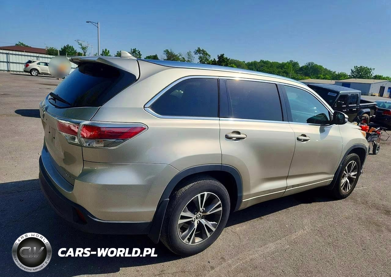 2016 Toyota Highlander Xle VIN:5TDJKRFH7GS506688 - 3