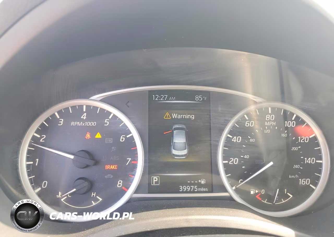 2017 Nissan Sentra S VIN:3N1AB7AP4HY252020 - 9
