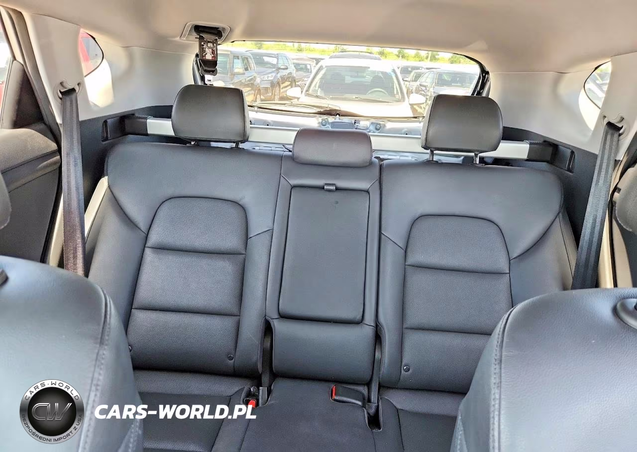 2016 Hyundai Tucson Limited VIN:KM8J3CA21GU102418 - 10