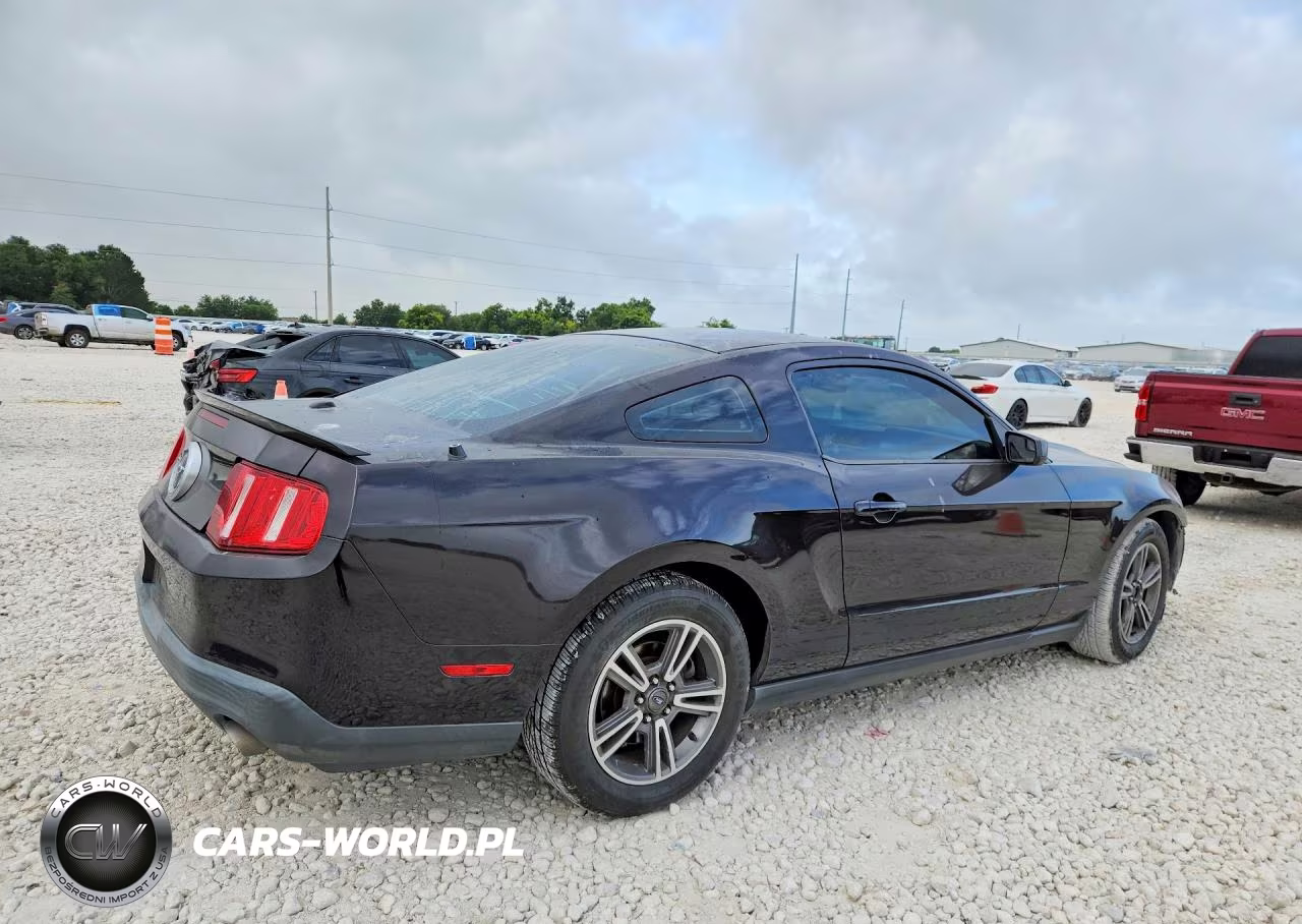2012 Ford Mustang VIN:1ZVBP8AM1C5205545 - 3