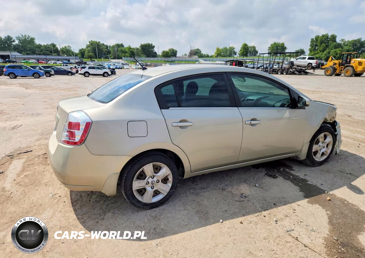 2008 Nissan Sentra 2.0 VIN:3N1AB61E18L697742 - 3