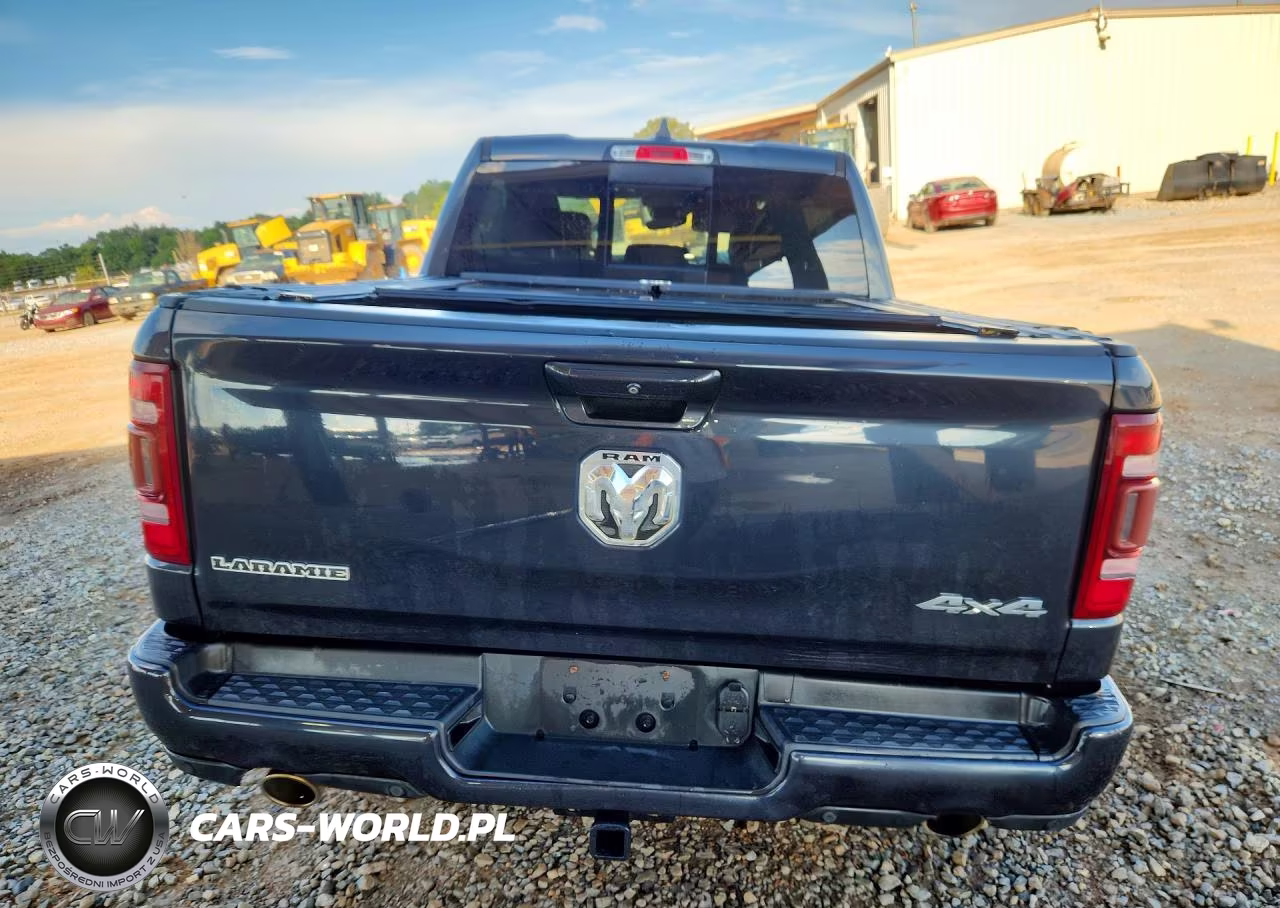 2019 Ram 1500 Laramie VIN:1C6SRFJT9KN726933 - 6