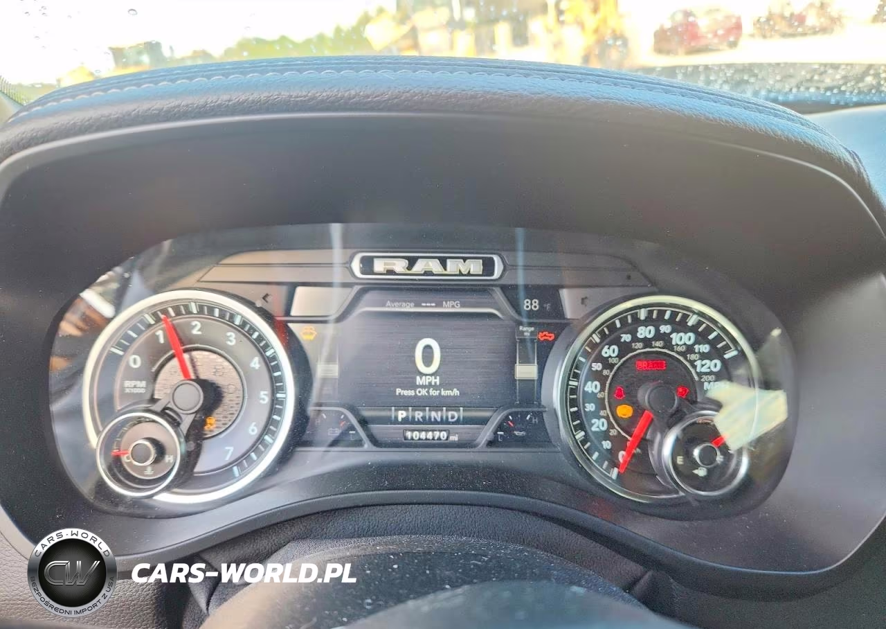 2019 Ram 1500 Laramie VIN:1C6SRFJT9KN726933 - 9