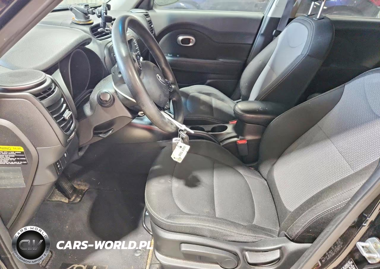 2018 Kia Soul + VIN:KNDJP3A59J7574018 - 7