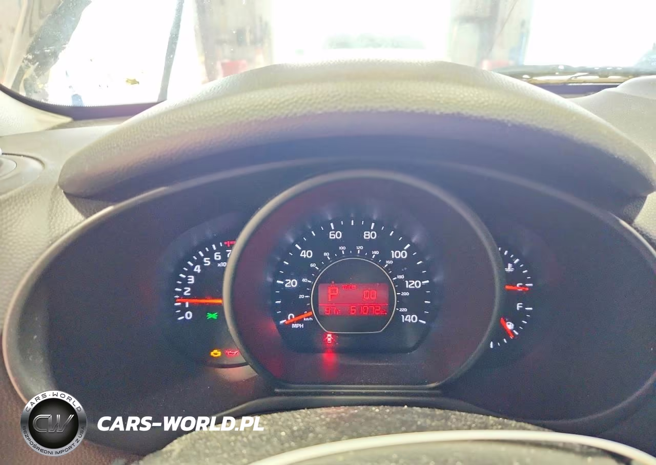2018 Kia Soul + VIN:KNDJP3A59J7574018 - 9
