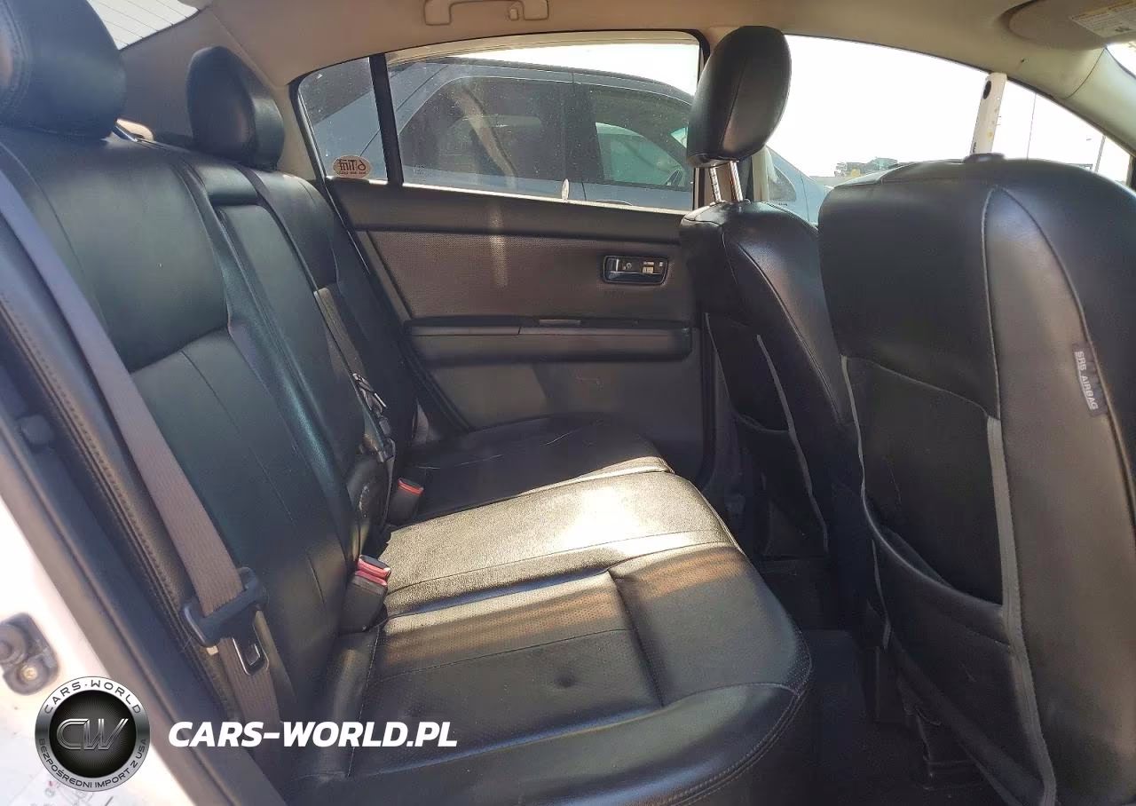 2010 Nissan Sentra 2.0 VIN:3N1AB6AP6AL688784 - 10