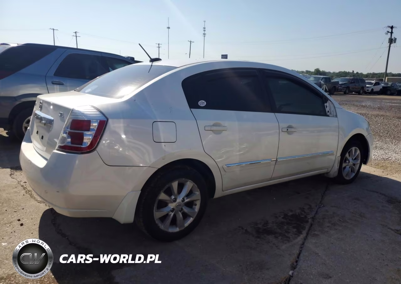 2010 Nissan Sentra 2.0 VIN:3N1AB6AP6AL688784 - 3