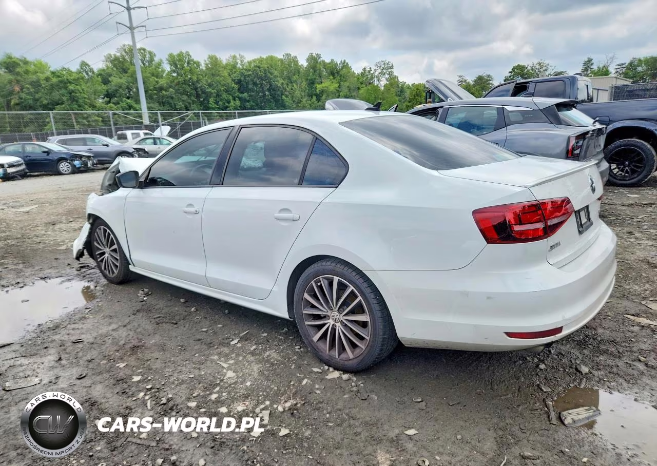 2016 Volkswagen Jetta Sport VIN:3VWB17AJ2GM264380 - 2