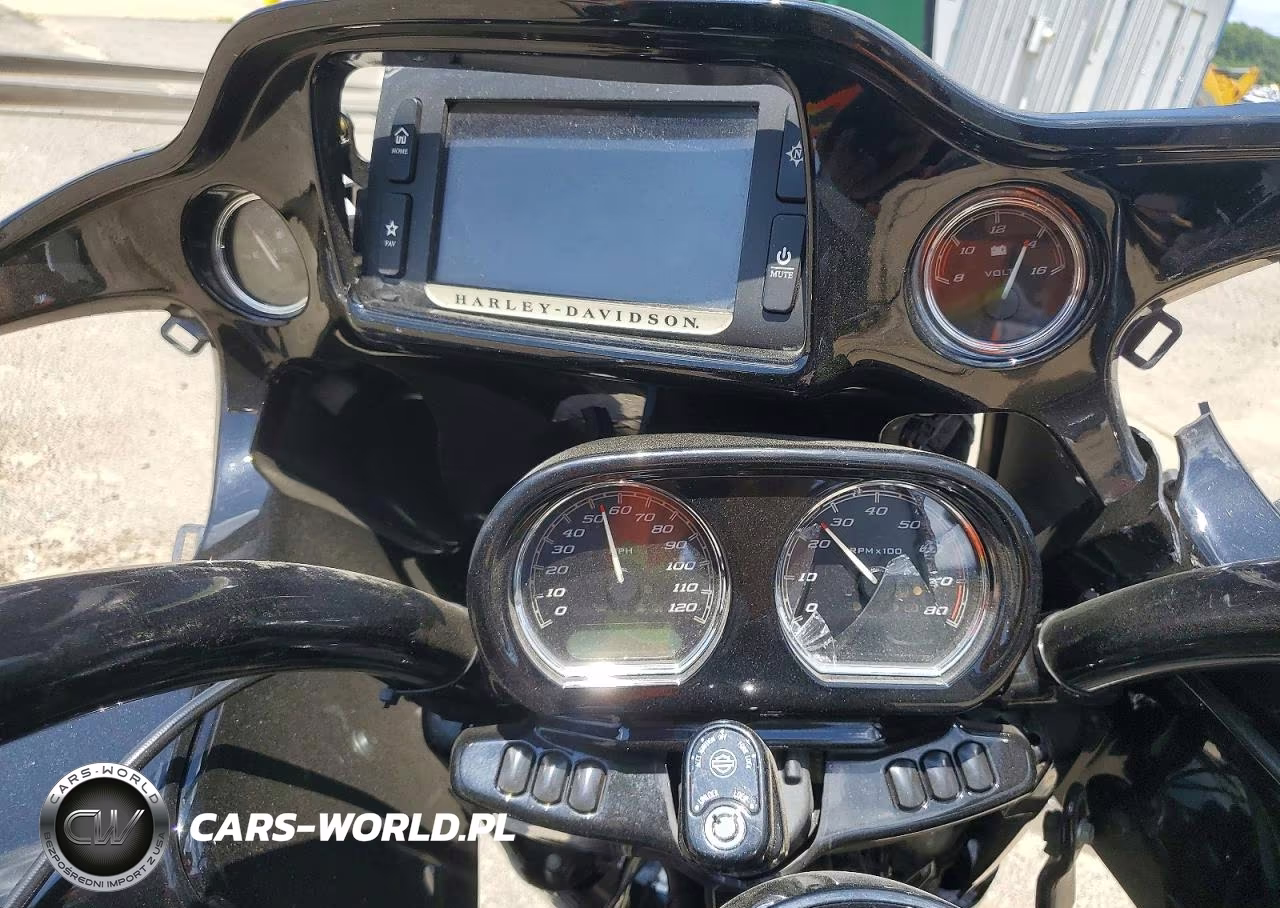 2018 Harley-Davidson Fltrxs Road Glide Special VIN:1HD1KTC16JB667356 - 7