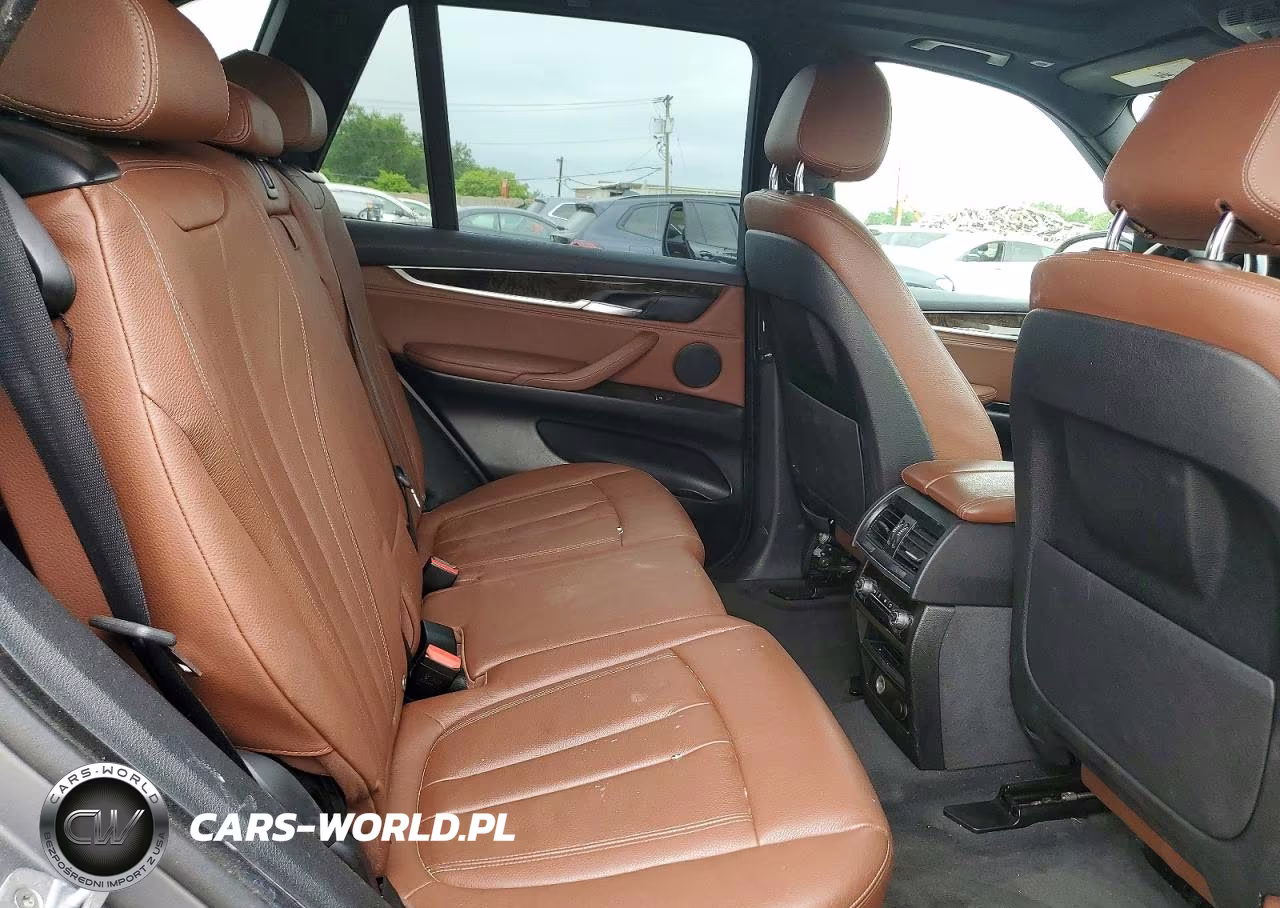 2018 BMW X5 xDrive35I VIN:5UXKR0C52J0X89919 - 11