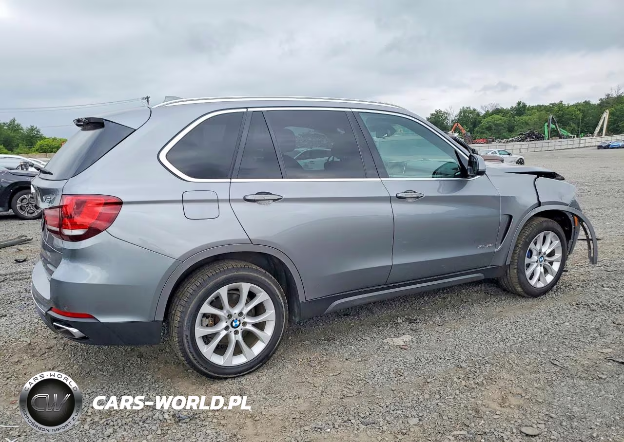 2018 BMW X5 xDrive35I VIN:5UXKR0C52J0X89919 - 3