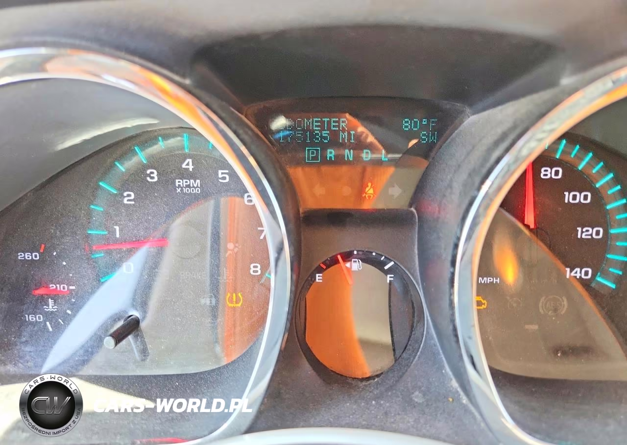 2010 Chevrolet Traverse Lt VIN:1GNLRFED4AS114470 - 9
