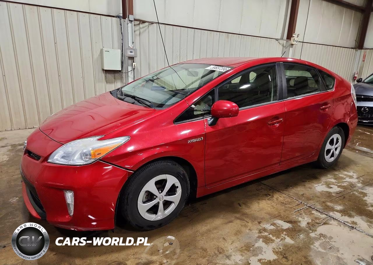 2013 Toyota Prius Two – zdjęcie 1 z 12