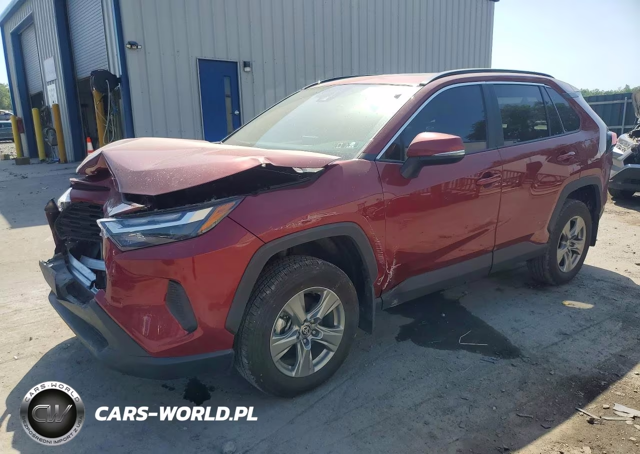 2025 Toyota Rav4 Xle – zdjęcie 1 z 13