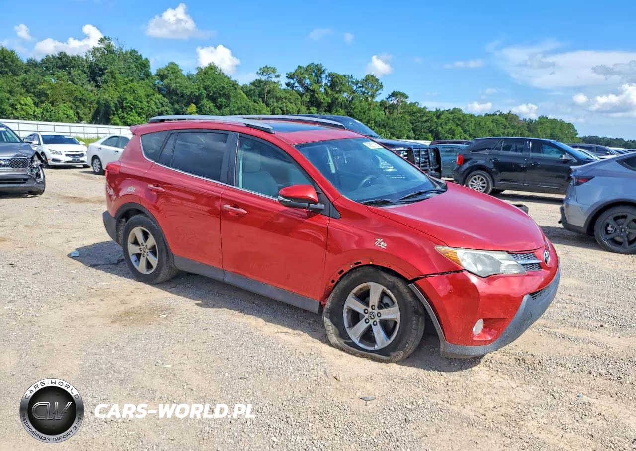 2015 Toyota Rav4 Xle VIN:2T3WFREV4FW138016 - 4