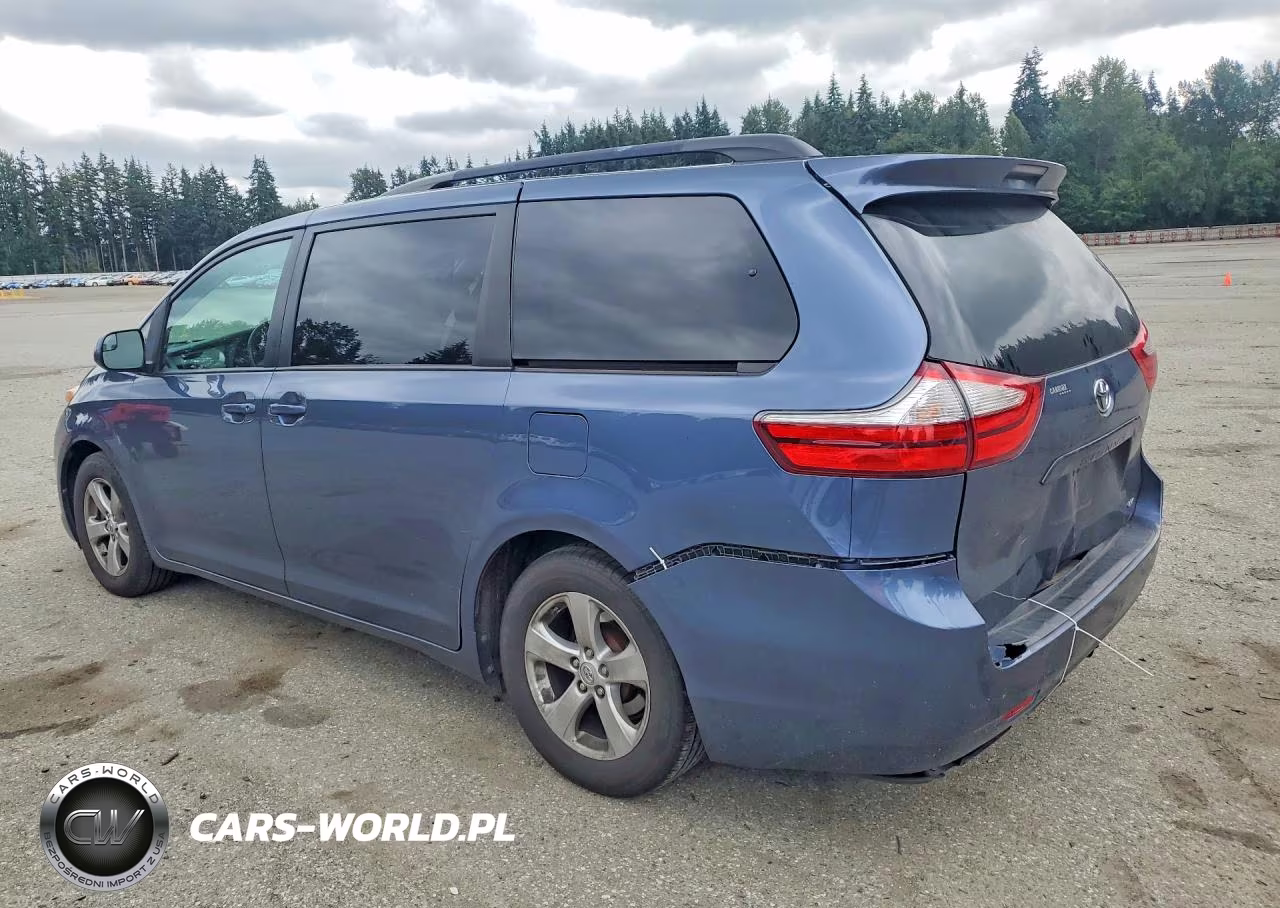 2015 Toyota Sienna Le VIN:5TDKK3DC2FS563503 - 2