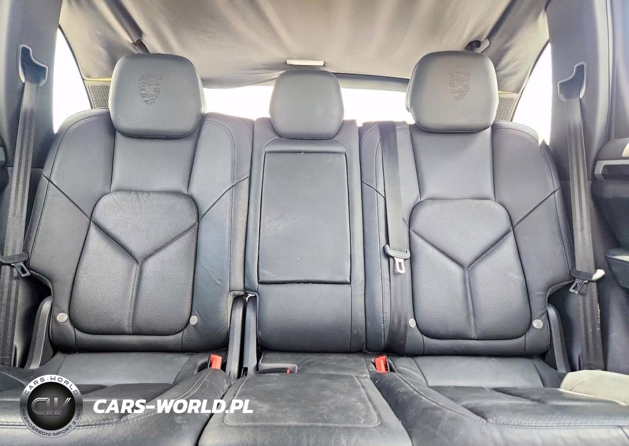 2014 Porsche Cayenne VIN:WP1AA2A26ELA94337 - 10