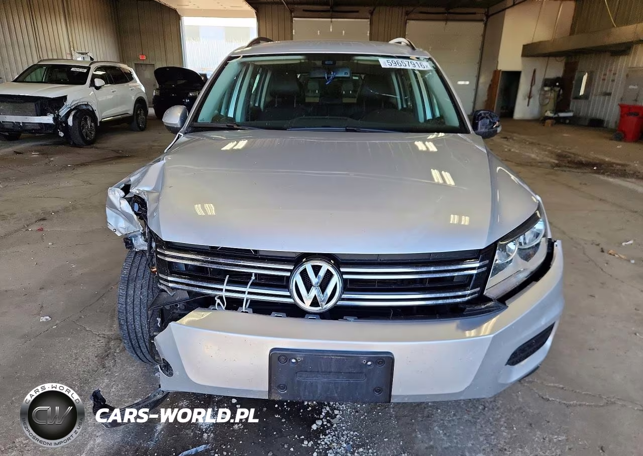 2016 Volkswagen Tiguan S VIN:WVGBV7AX0GW032514 - 5