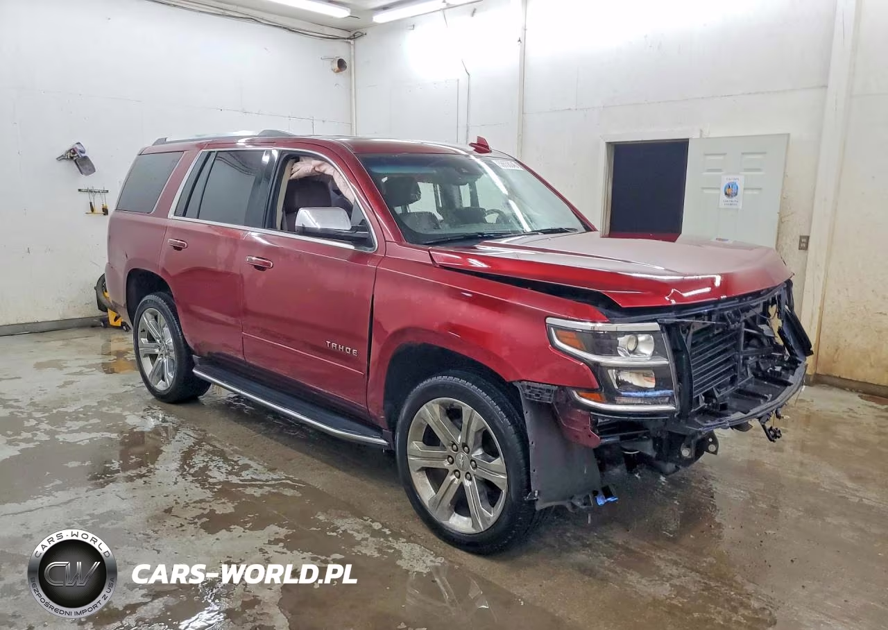 2019 Chevrolet Tahoe K1500 Premier VIN:1GNSKCKC9KR296394 - 4