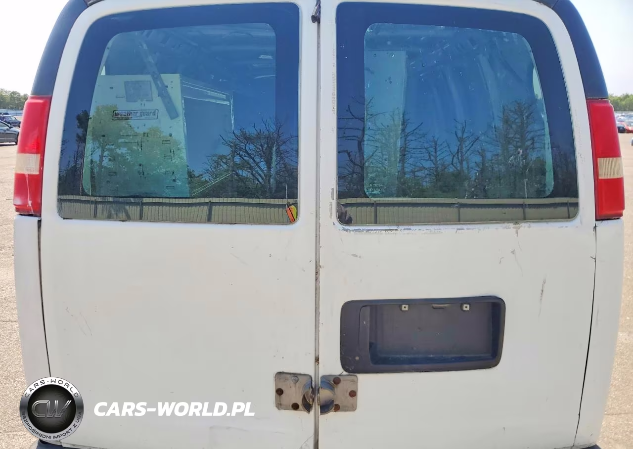 2008 Chevrolet Express G1500 VIN:1GCFG15X481222256 - 10