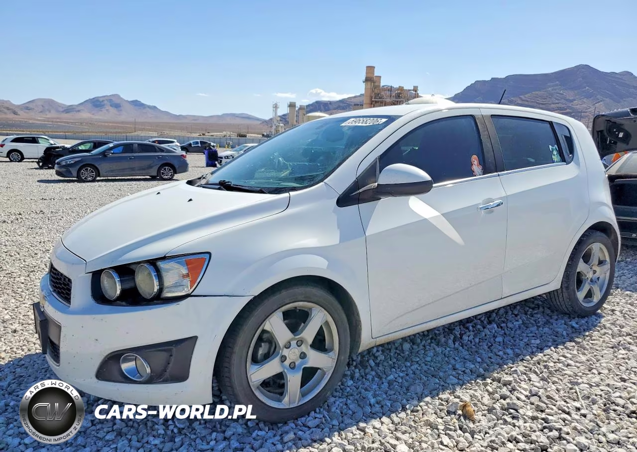2016 Chevrolet Sonic Ltz – zdjęcie 1 z 12