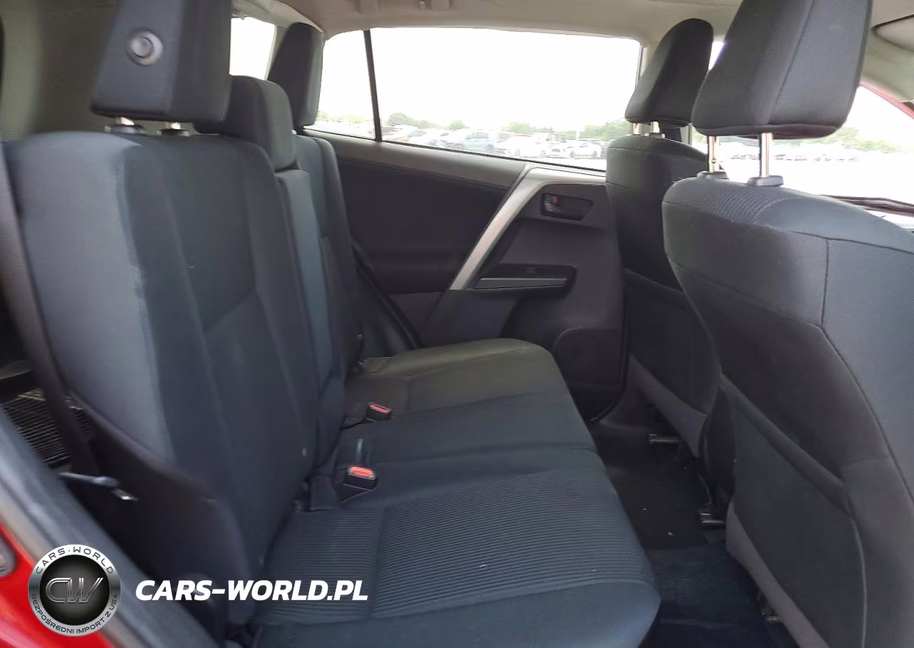 2018 Toyota Rav4 Le VIN:2T3ZFREV7JW516643 - 11