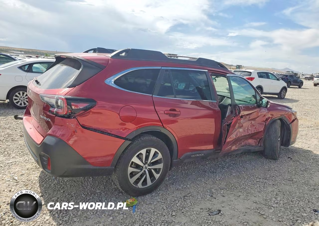 2020 Subaru Outback Premium VIN:4S4BTACCXL3176533 - 3