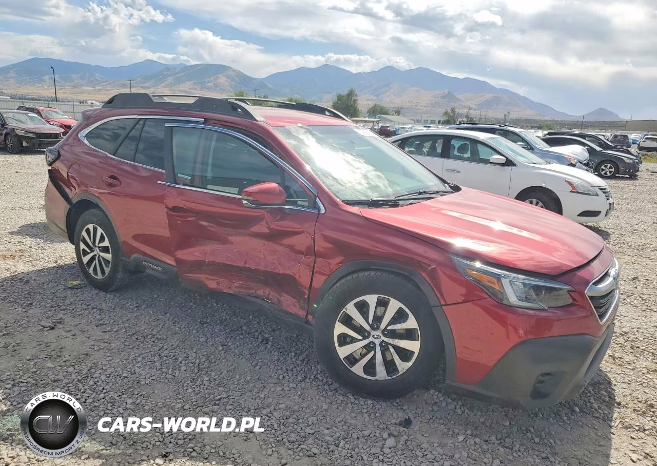 2020 Subaru Outback Premium VIN:4S4BTACCXL3176533 - 4