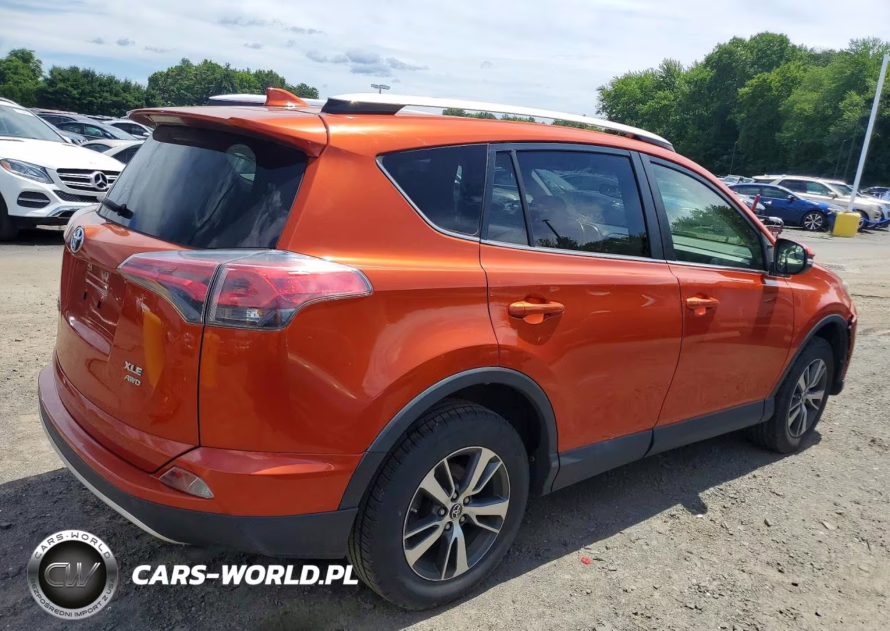 2016 Toyota Rav4 Xle VIN:JTMRFREV2GJ071512 - 3