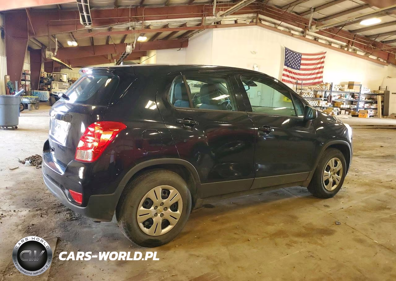 2017 Chevrolet Trax Ls VIN:3GNCJKSB0HL287172 - 3