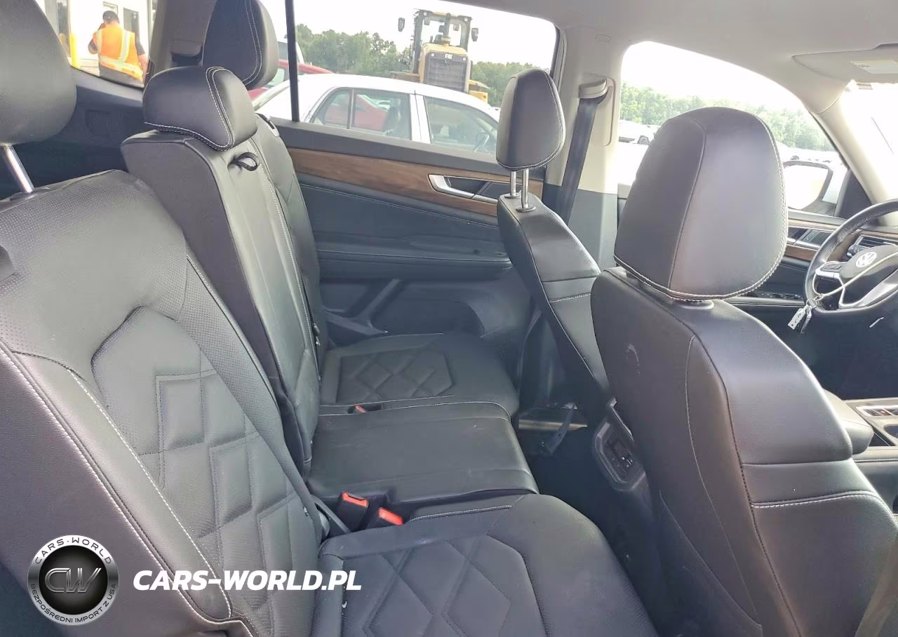 2024 Volkswagen Atlas Launch Model VIN:1V2LR2CAXRC503922 - 11