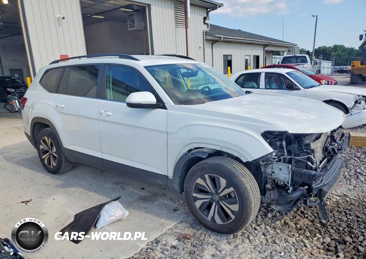 2024 Volkswagen Atlas Launch Model VIN:1V2LR2CAXRC503922 - 4