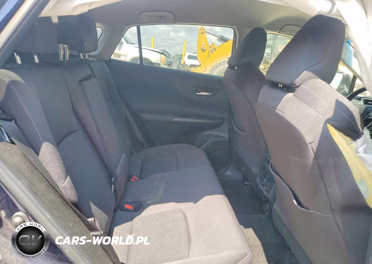 2021 Toyota Venza Le VIN:JTEAAAAH6MJ026044 - 11