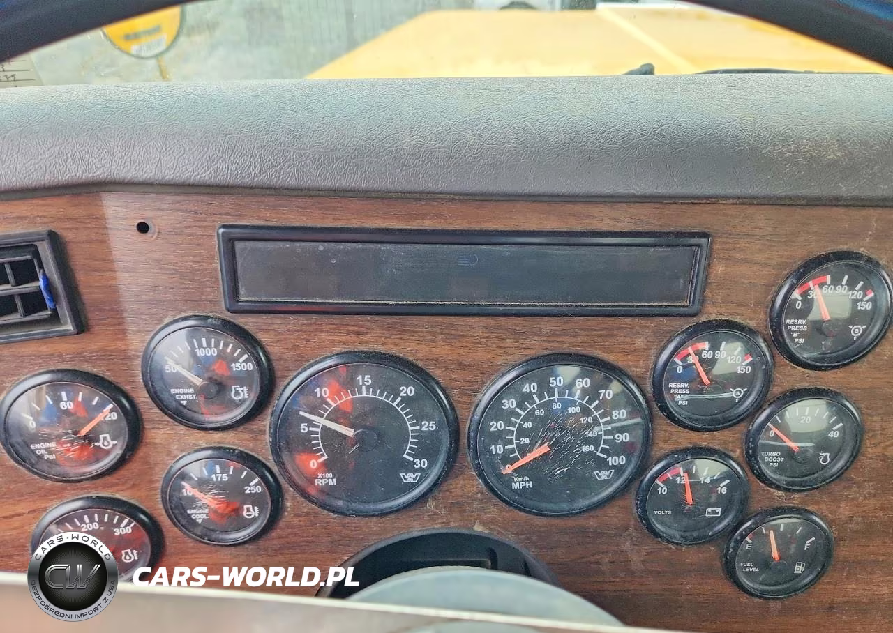2003 Western Star 4900 Dump Truck VIN:5KKHAEAVX3PL86704 - 8