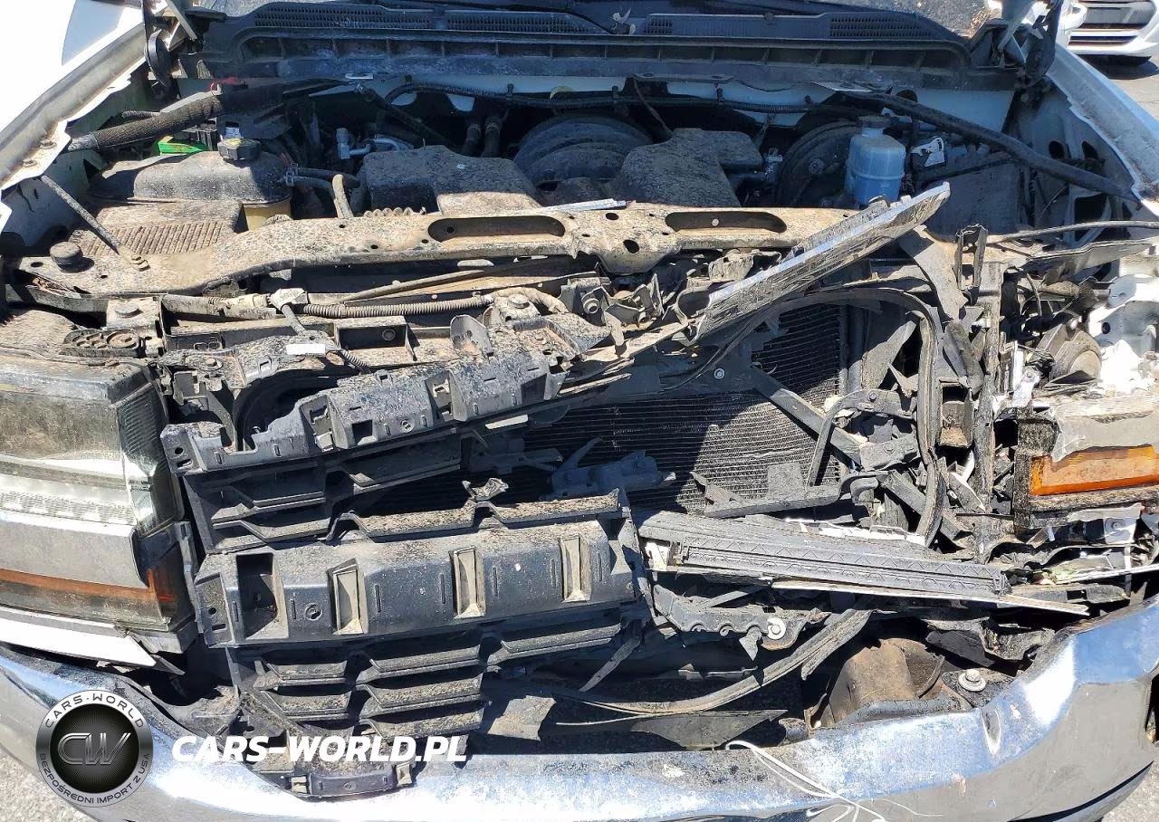 2018 Chevrolet Silverado C1500 Lt VIN:3GCPCREC7JG583970 - 11