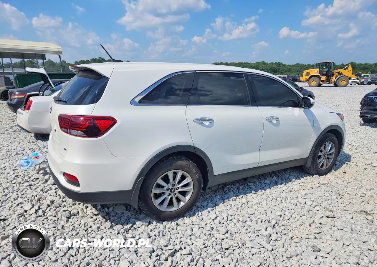 2020 Kia Sorento Lx VIN:5XYPG4A32LG678953 - 3