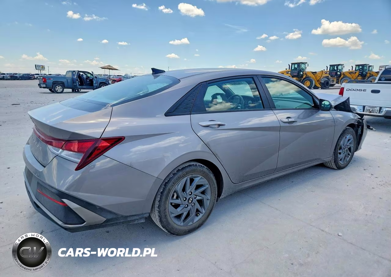 2024 Hyundai Elantra Sel VIN:KMHLM4DG1RU788675 - 3