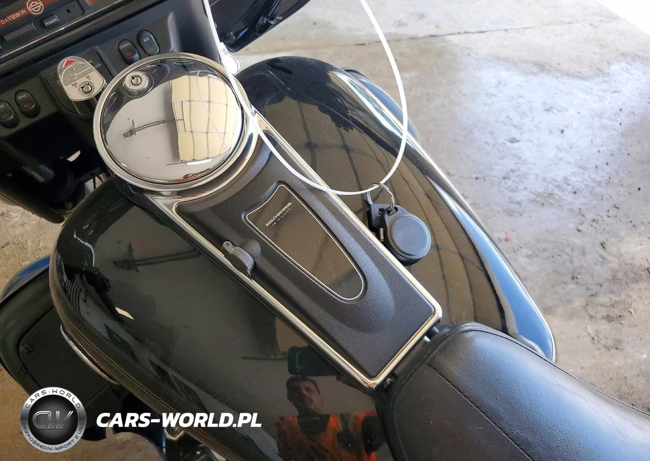 2004 Harley-Davidson Flhtcui VIN:1HD1FCW114Y630507 - 8