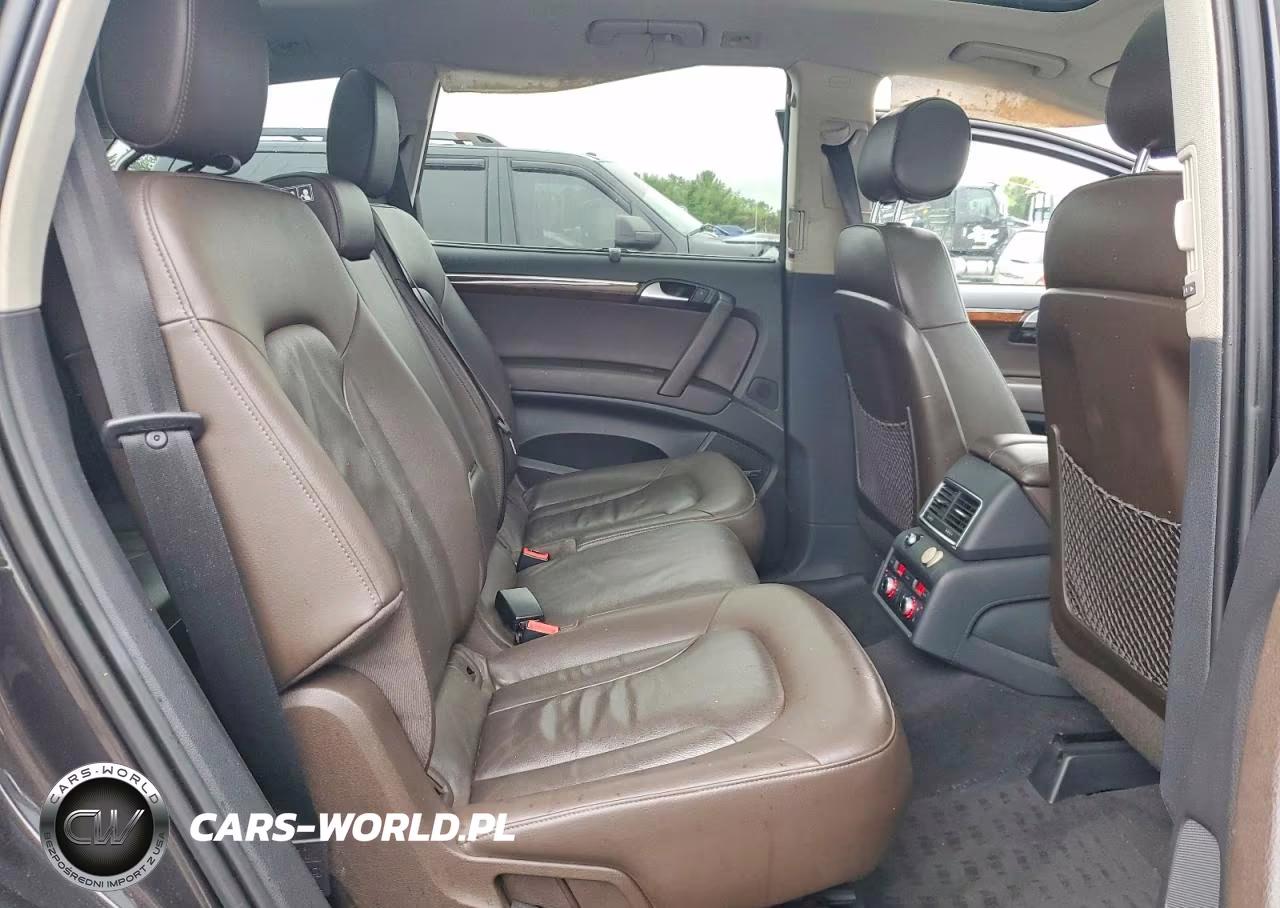 2013 Audi Q7 Premium Plus VIN:WA1LGAFE4DD010685 - 11
