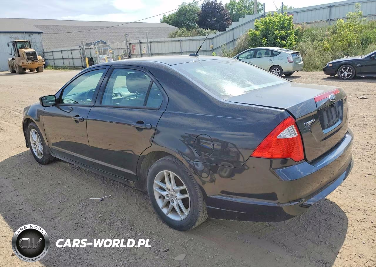 2012 Ford Fusion S VIN:3FAHP0GA0CR249194 - 2