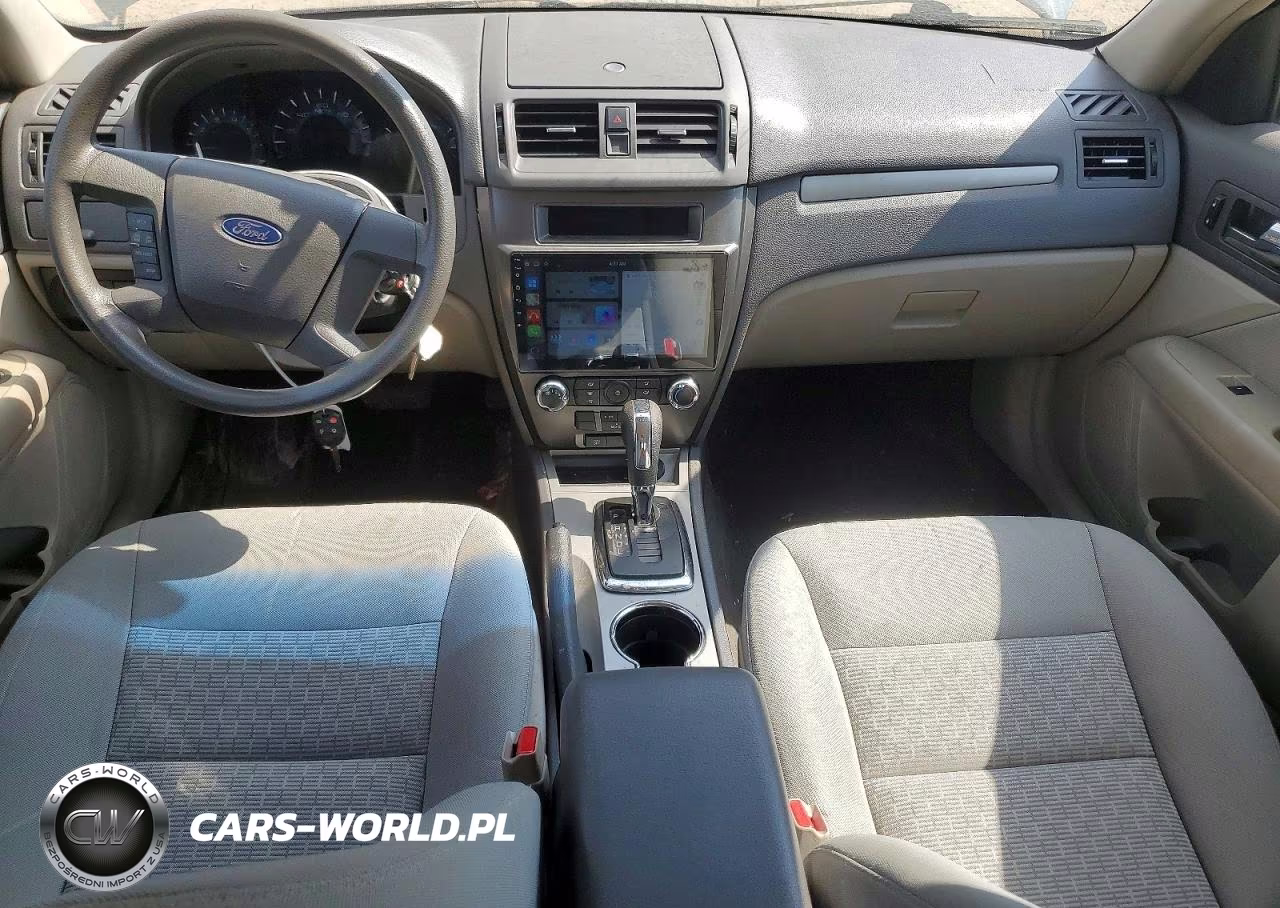 2012 Ford Fusion S VIN:3FAHP0GA0CR249194 - 8