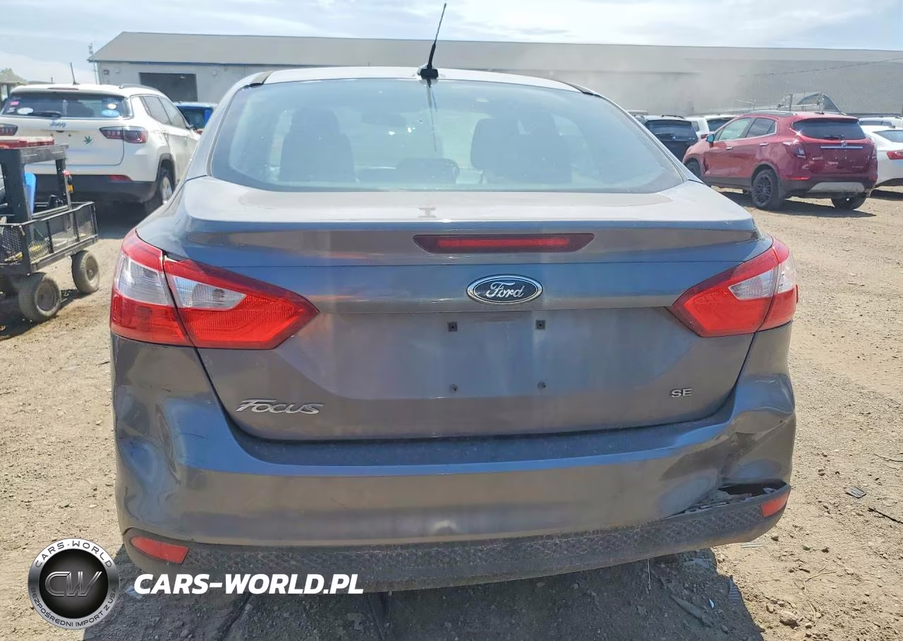 2012 Ford Focus Se VIN:1FAHP3F26CL162572 - 6