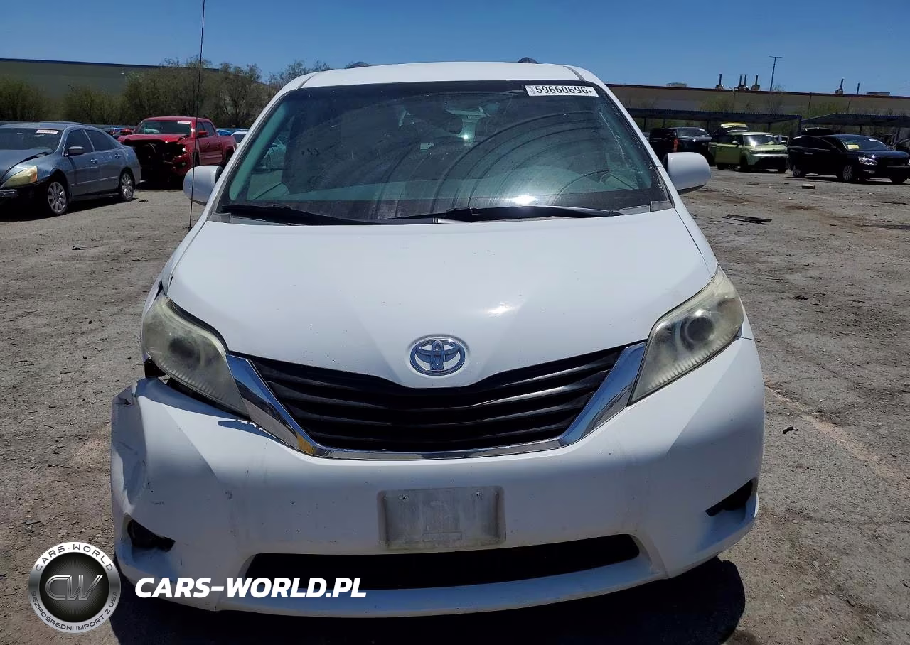 2011 Toyota Sienna Le VIN:5TDKK3DC1BS154578 - 5
