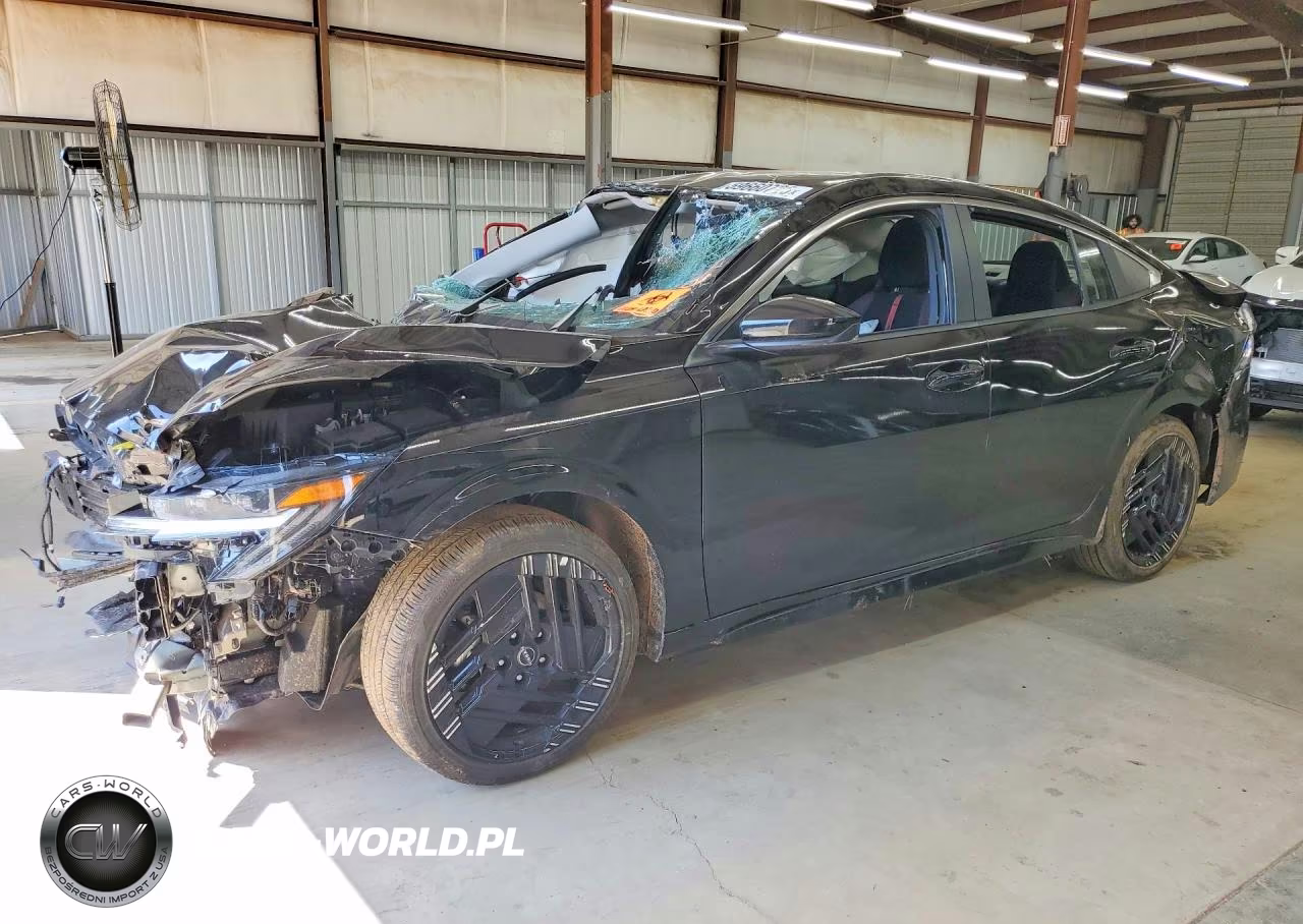 2021 Nissan Sentra Sr – zdjęcie 1 z 12